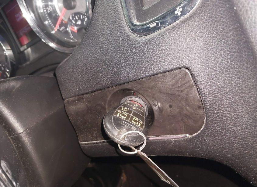 Photo 11 of 2013 Chrysler Town & COUNTRY TOURING (VIN 2C4RC1BG0DR610376)