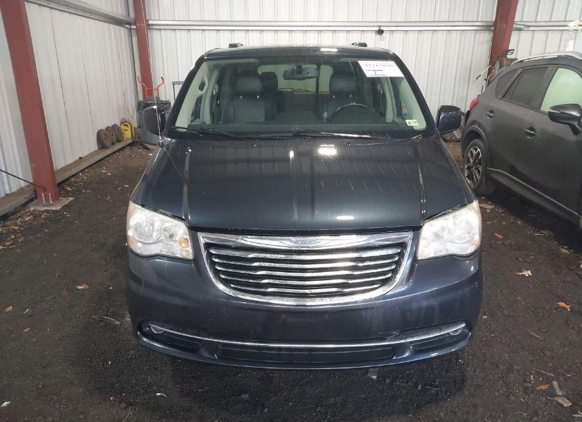 Photo 12 of 2013 Chrysler Town & COUNTRY TOURING (VIN 2C4RC1BG0DR610376)