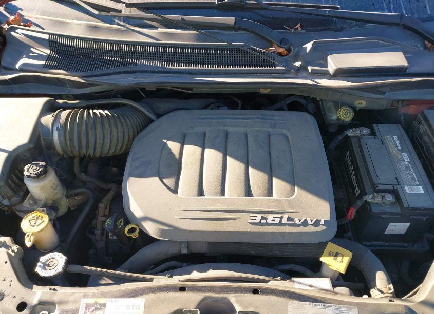 Photo 10 of 2013 Chrysler Town & COUNTRY TOURING (VIN 2C4RC1BG0DR629882)