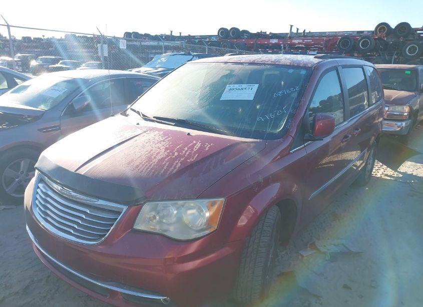 Photo 2 of 2013 Chrysler Town & COUNTRY TOURING (VIN 2C4RC1BG0DR629882)