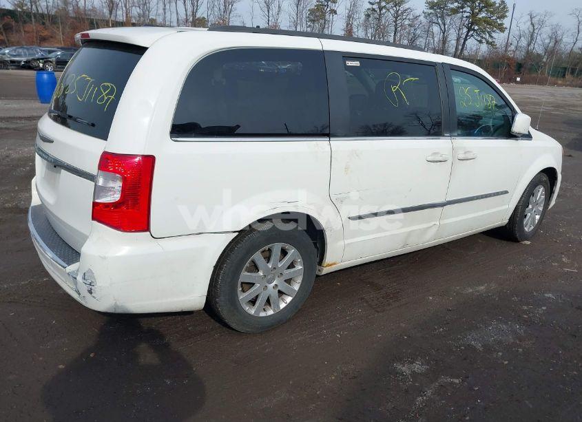 Photo 4 of 2013 Chrysler Town & COUNTRY TOURING (VIN 2C4RC1BG0DR647010)