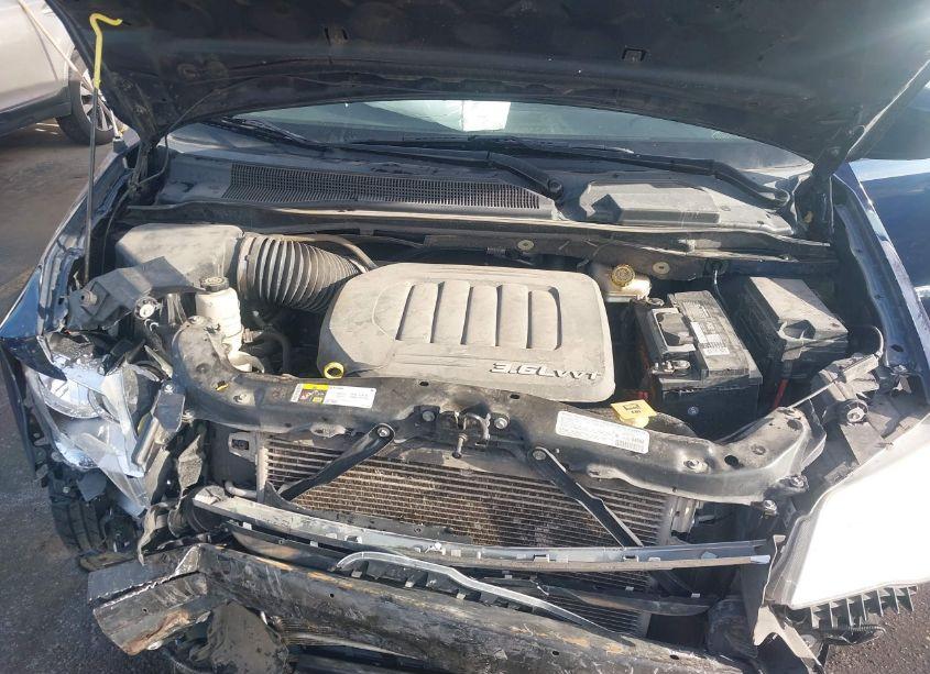 Photo 10 of 2013 Chrysler Town & COUNTRY TOURING (VIN 2C4RC1BG0DR705990)