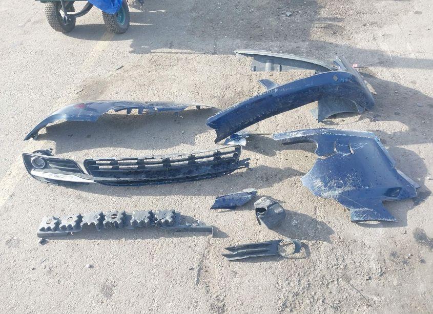 Photo 12 of 2013 Chrysler Town & COUNTRY TOURING (VIN 2C4RC1BG0DR705990)