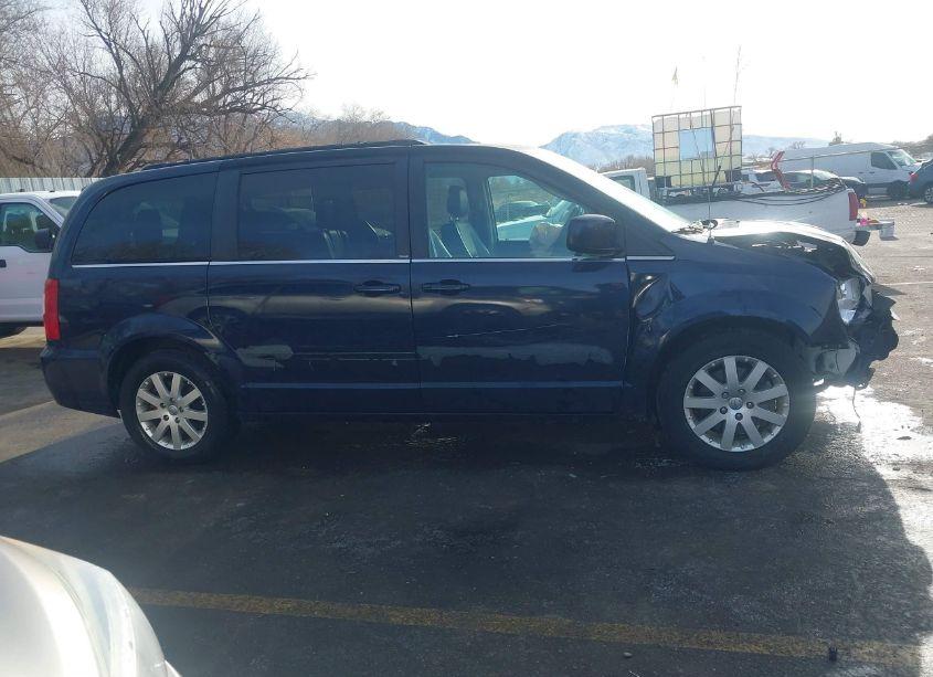 Photo 14 of 2013 Chrysler Town & COUNTRY TOURING (VIN 2C4RC1BG0DR705990)