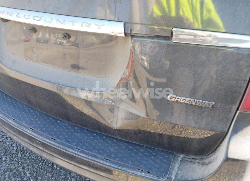 Photo 6 of 2013 Chrysler Town & COUNTRY TOURING (VIN 2C4RC1BG0DR734311)