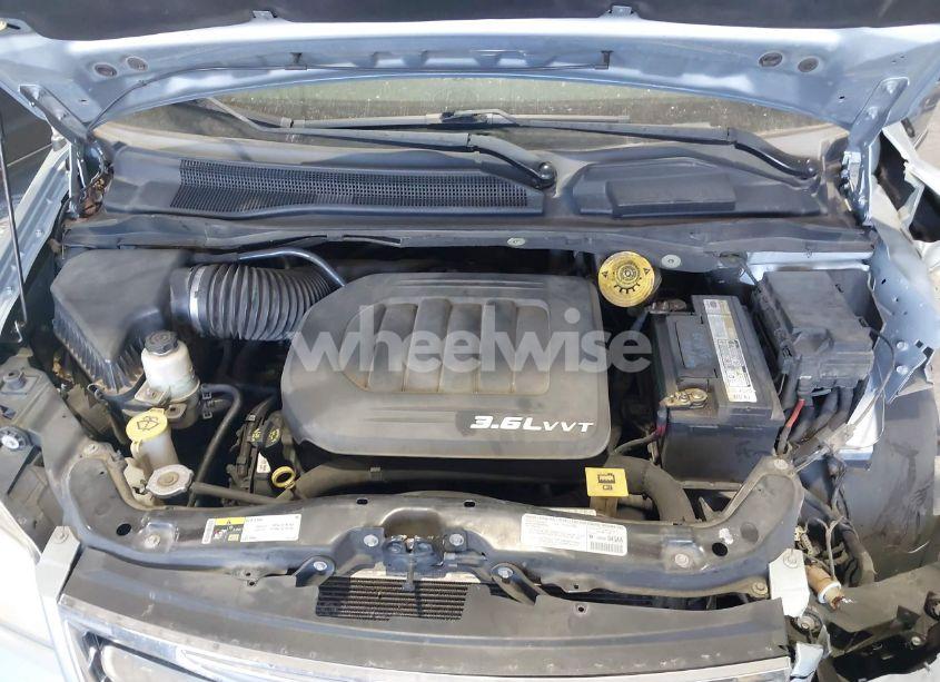 Photo 10 of 2013 Chrysler Town & COUNTRY TOURING (VIN 2C4RC1BG0DR743459)