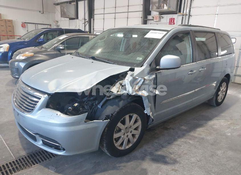 Photo 2 of 2013 Chrysler Town & COUNTRY TOURING (VIN 2C4RC1BG0DR743459)