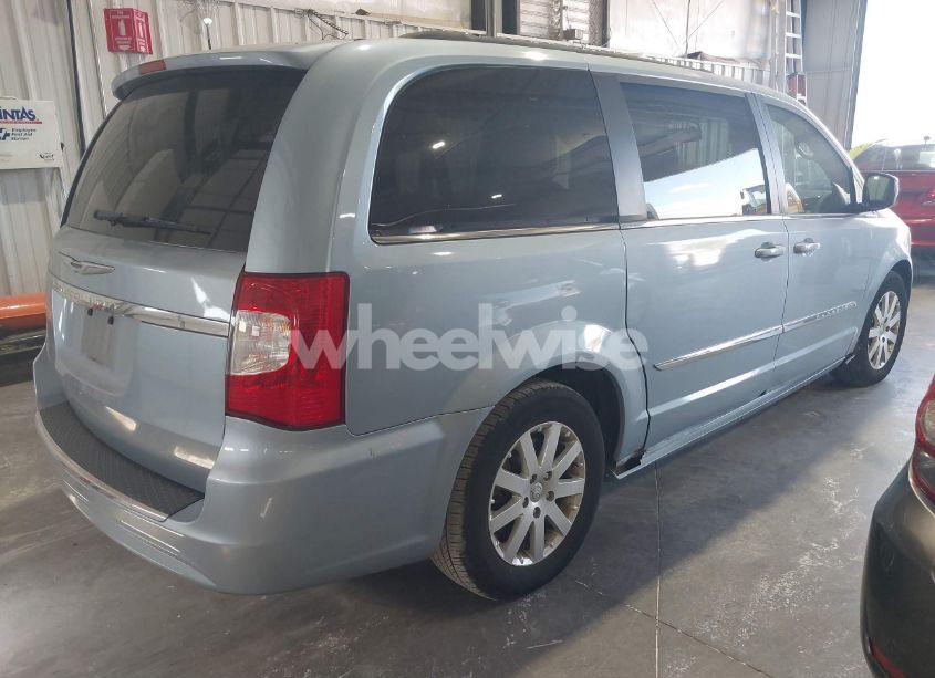 Photo 4 of 2013 Chrysler Town & COUNTRY TOURING (VIN 2C4RC1BG0DR743459)
