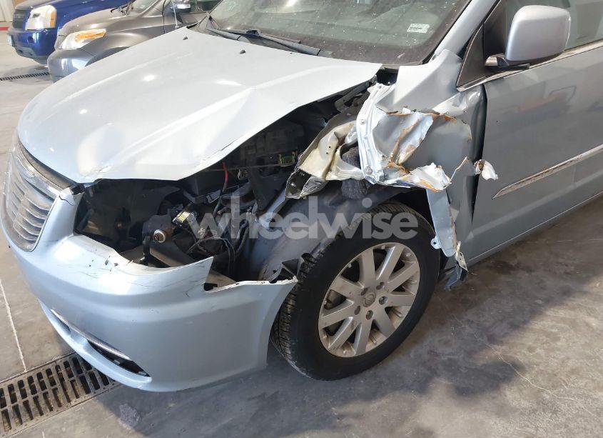 Photo 6 of 2013 Chrysler Town & COUNTRY TOURING (VIN 2C4RC1BG0DR743459)