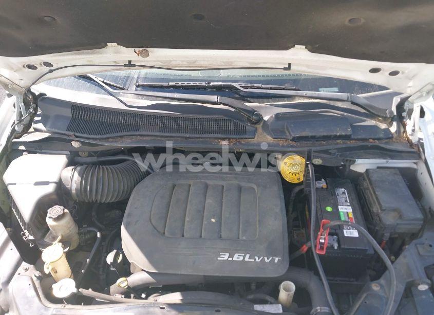 Photo 10 of 2013 Chrysler Town & COUNTRY TOURING (VIN 2C4RC1BG0DR815311)