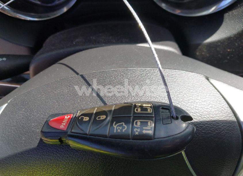 Photo 11 of 2014 Chrysler Town & COUNTRY TOURING (VIN 2C4RC1BG0ER156227)