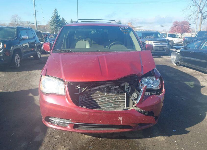 Photo 12 of 2014 Chrysler Town & COUNTRY TOURING (VIN 2C4RC1BG0ER198736)