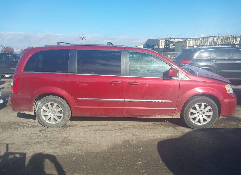 Photo 13 of 2014 Chrysler Town & COUNTRY TOURING (VIN 2C4RC1BG0ER198736)