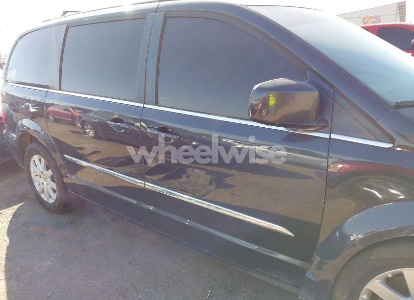 Photo 14 of 2014 Chrysler Town & COUNTRY TOURING (VIN 2C4RC1BG0ER208505)