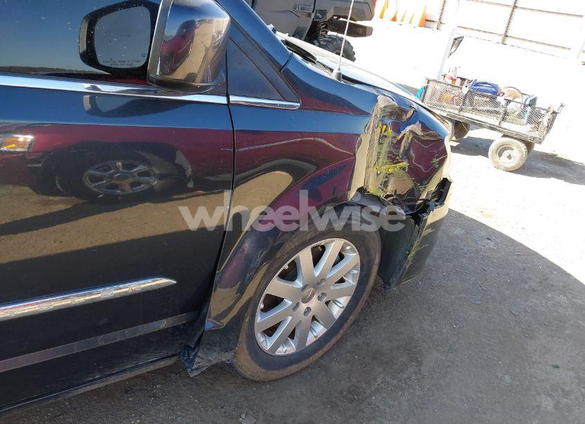 Photo 6 of 2014 Chrysler Town & COUNTRY TOURING (VIN 2C4RC1BG0ER208505)