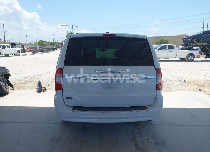 Photo 16 of 2014 Chrysler Town & COUNTRY TOURING (VIN 2C4RC1BG0ER216281)