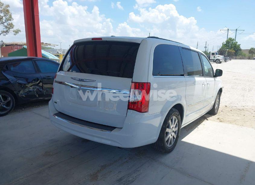 Photo 4 of 2014 Chrysler Town & COUNTRY TOURING (VIN 2C4RC1BG0ER216281)