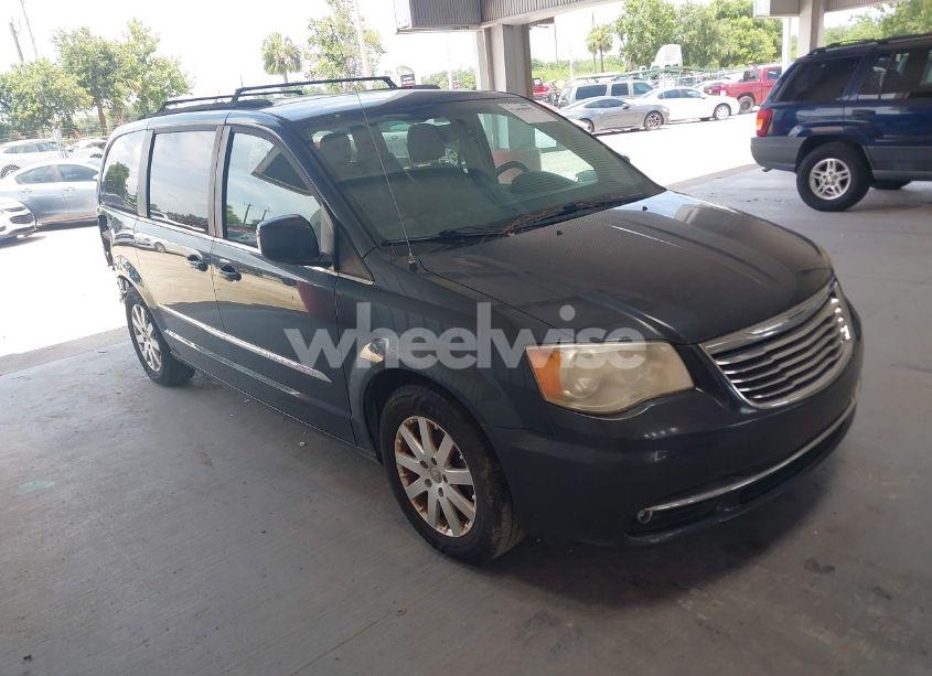 2014 Chrysler Town & COUNTRY TOURING (VIN 2C4RC1BG0ER218290) main photo