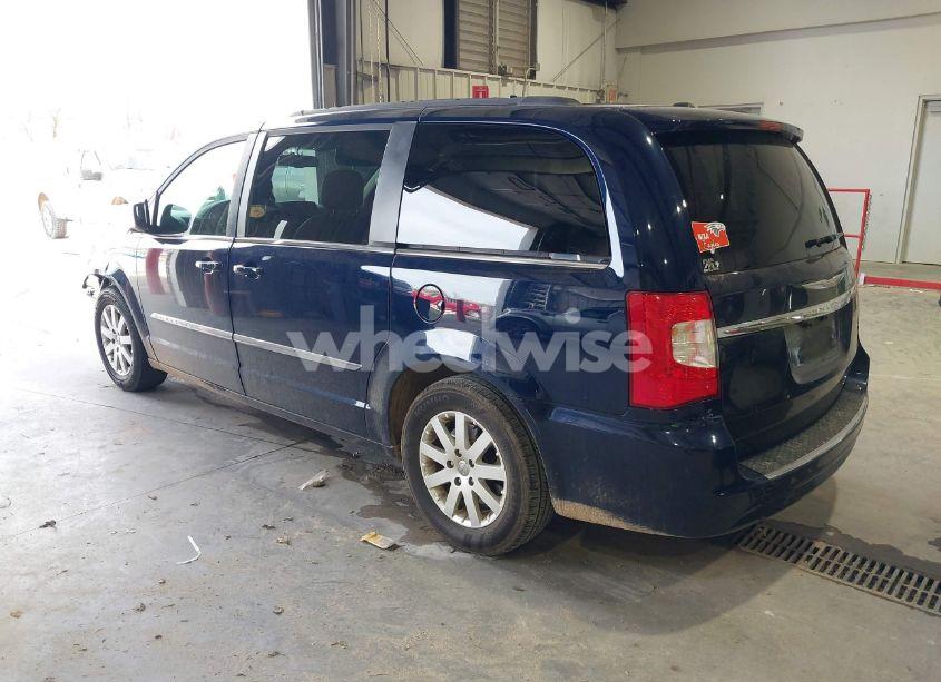 Photo 3 of 2014 Chrysler Town & COUNTRY TOURING (VIN 2C4RC1BG0ER259583)