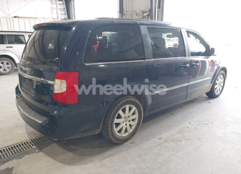 Photo 4 of 2014 Chrysler Town & COUNTRY TOURING (VIN 2C4RC1BG0ER259583)