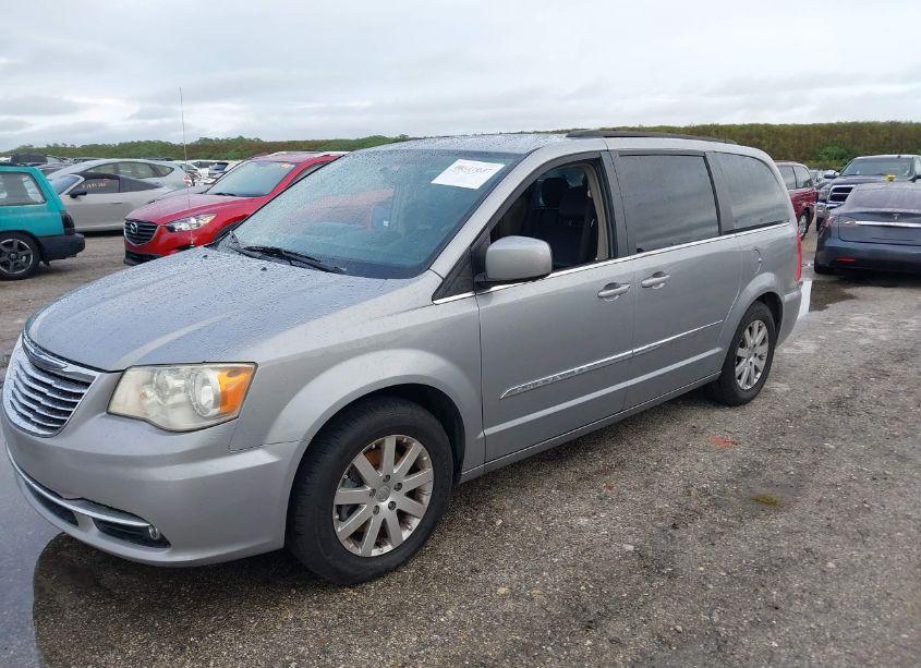 Photo 2 of 2014 Chrysler Town & COUNTRY TOURING (VIN 2C4RC1BG0ER269577)