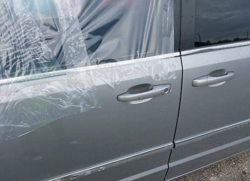 Photo 6 of 2014 Chrysler Town & COUNTRY TOURING (VIN 2C4RC1BG0ER269577)