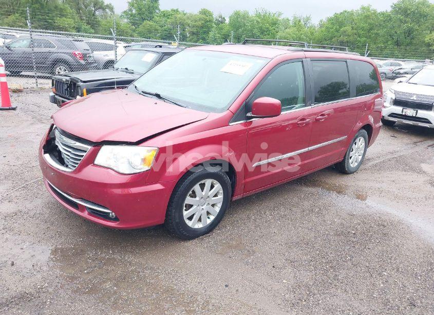 Photo 2 of 2014 Chrysler Town & COUNTRY TOURING (VIN 2C4RC1BG0ER325856)