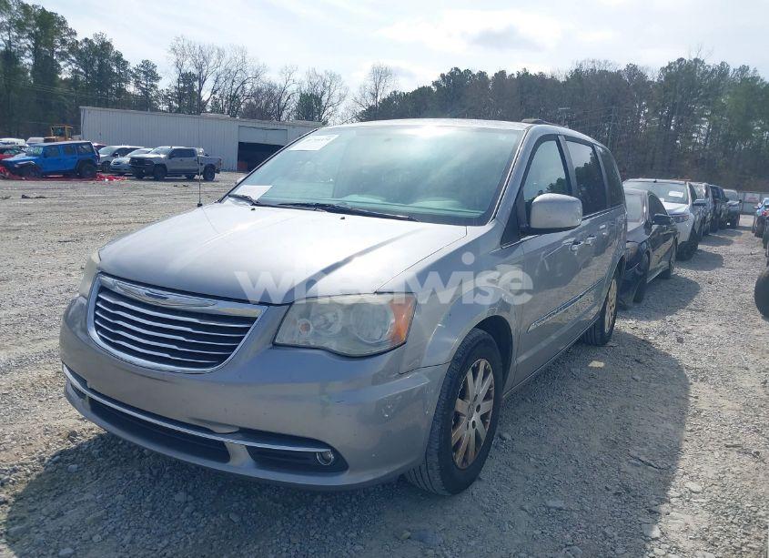 Photo 2 of 2014 Chrysler Town & COUNTRY TOURING (VIN 2C4RC1BG0ER382249)