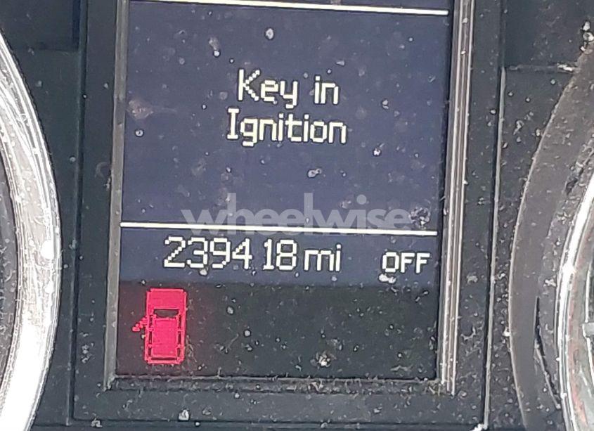 Photo 7 of 2014 Chrysler Town & COUNTRY TOURING (VIN 2C4RC1BG0ER382249)