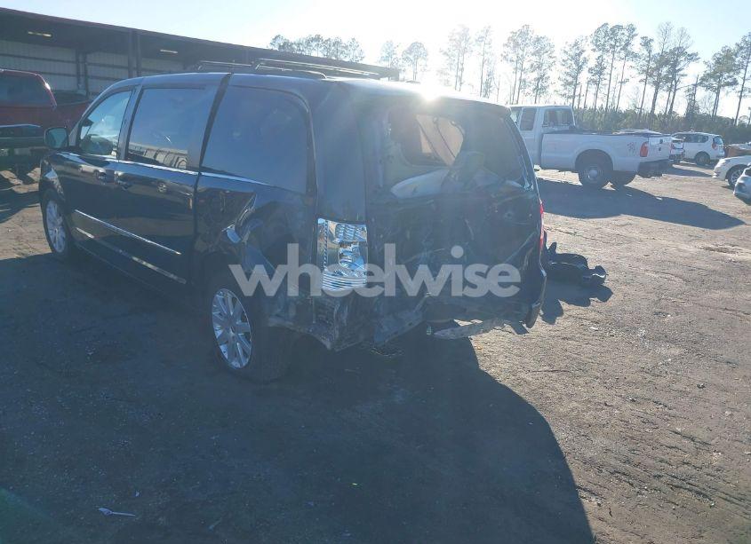 Photo 3 of 2014 Chrysler Town & COUNTRY TOURING (VIN 2C4RC1BG0ER403598)