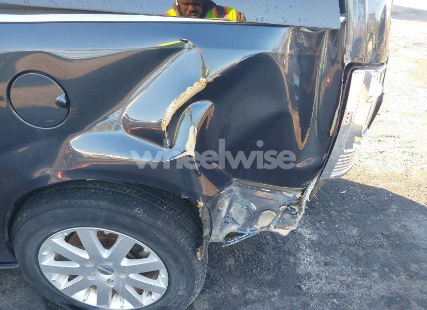 Photo 6 of 2014 Chrysler Town & COUNTRY TOURING (VIN 2C4RC1BG0ER403598)