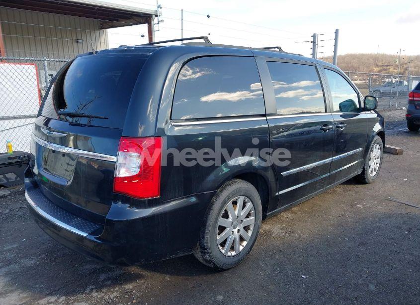 Photo 4 of 2014 Chrysler Town & COUNTRY TOURING (VIN 2C4RC1BG0ER436469)