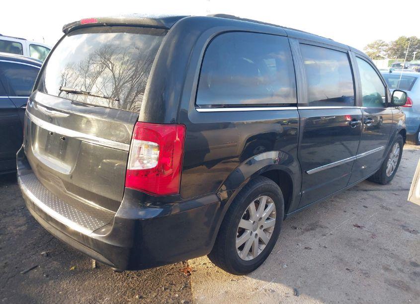 Photo 4 of 2014 Chrysler Town & COUNTRY TOURING (VIN 2C4RC1BG0ER449237)