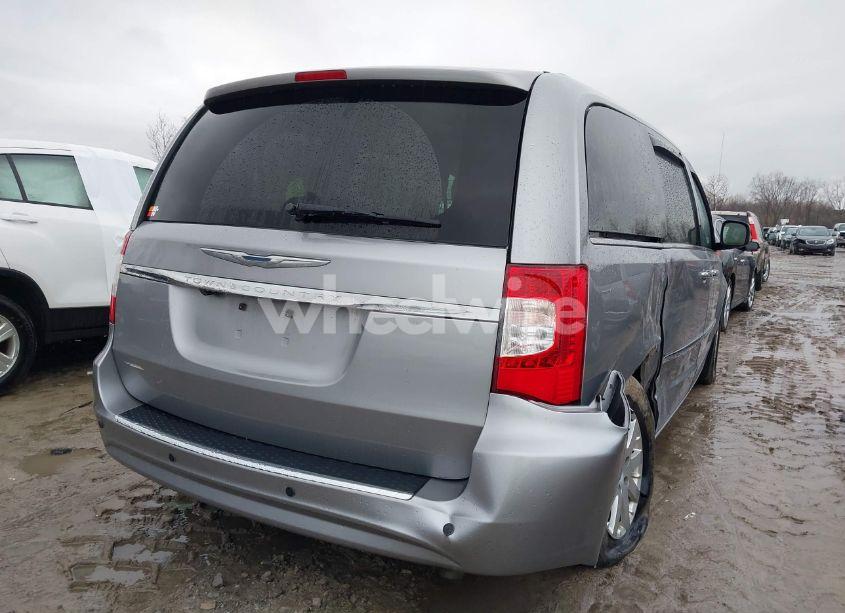 Photo 4 of 2014 Chrysler Town & COUNTRY TOURING (VIN 2C4RC1BG0ER460612)