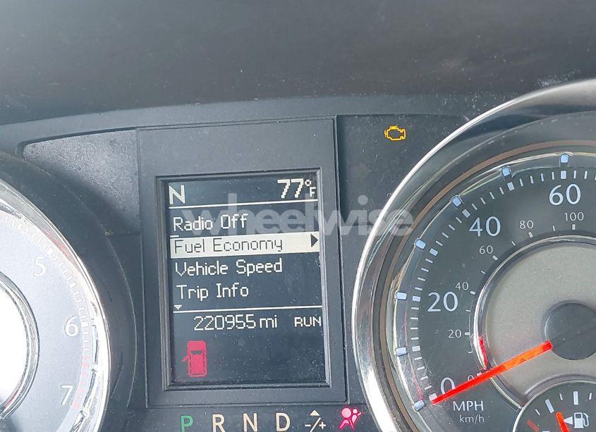 Photo 7 of 2014 Chrysler Town & COUNTRY TOURING (VIN 2C4RC1BG0ER461081)