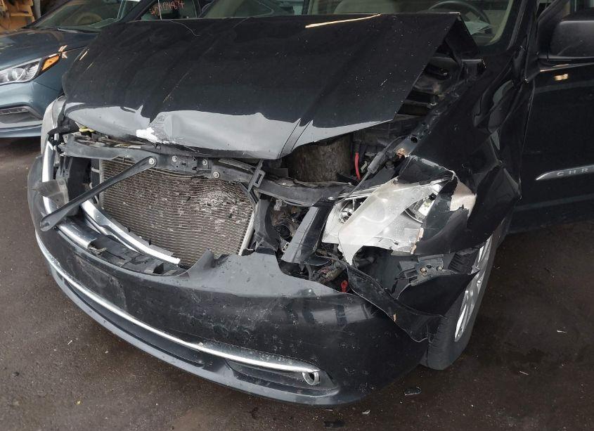 Photo 6 of 2014 Chrysler Town & COUNTRY TOURING (VIN 2C4RC1BG0ER464711)