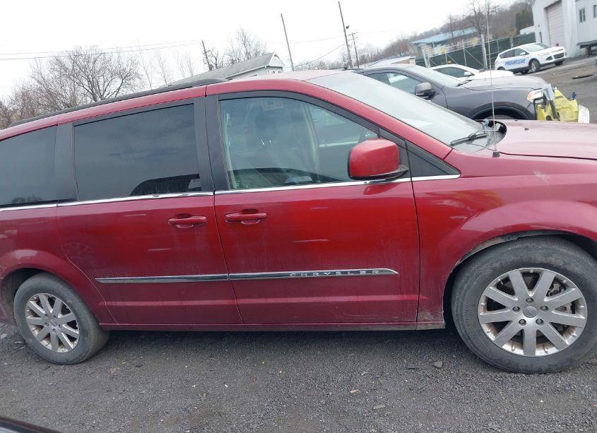 Photo 13 of 2015 Chrysler Town & COUNTRY TOURING (VIN 2C4RC1BG0FR505128)