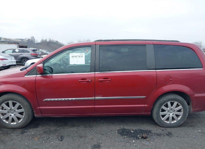 Photo 14 of 2015 Chrysler Town & COUNTRY TOURING (VIN 2C4RC1BG0FR505128)