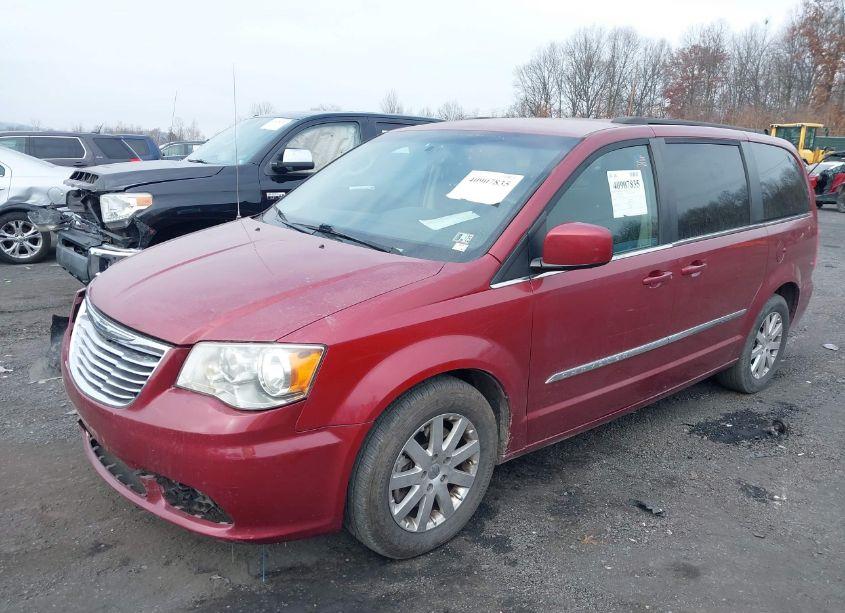 Photo 2 of 2015 Chrysler Town & COUNTRY TOURING (VIN 2C4RC1BG0FR505128)