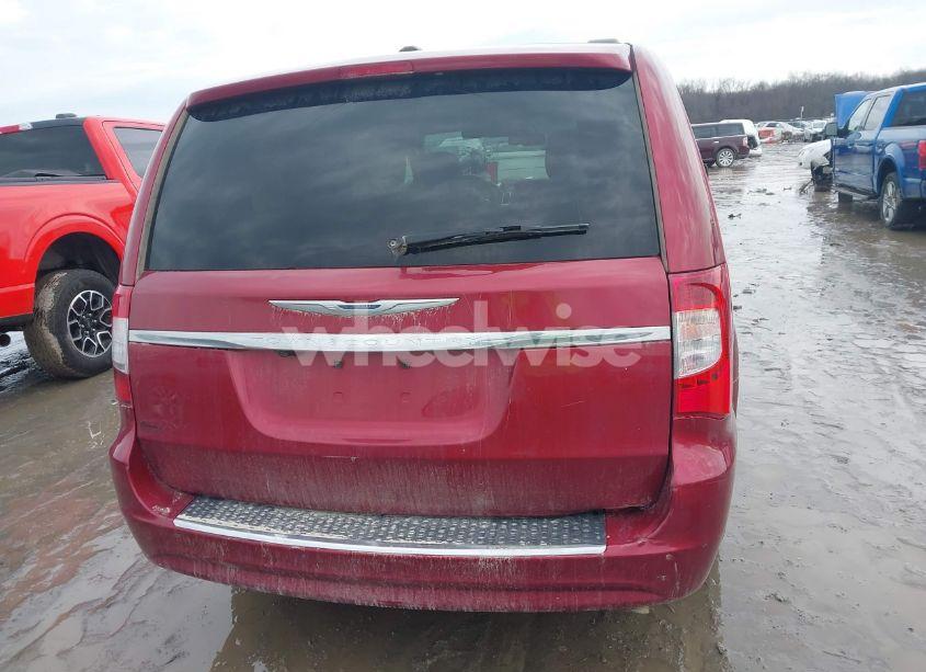 Photo 16 of 2015 Chrysler Town & COUNTRY TOURING (VIN 2C4RC1BG0FR515139)