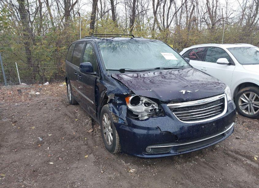 2015 Chrysler Town & COUNTRY TOURING (VIN 2C4RC1BG0FR588771) main photo