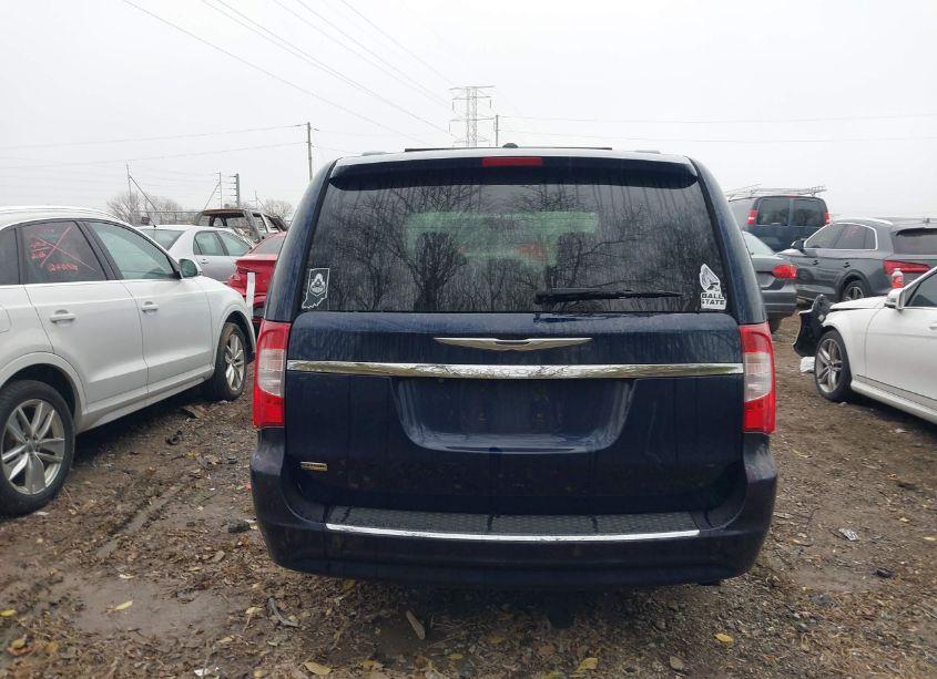 Photo 16 of 2015 Chrysler Town & COUNTRY TOURING (VIN 2C4RC1BG0FR588771)