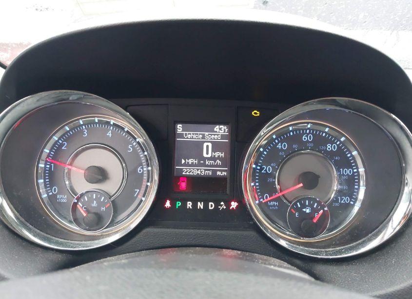 Photo 7 of 2015 Chrysler Town & COUNTRY TOURING (VIN 2C4RC1BG0FR588771)