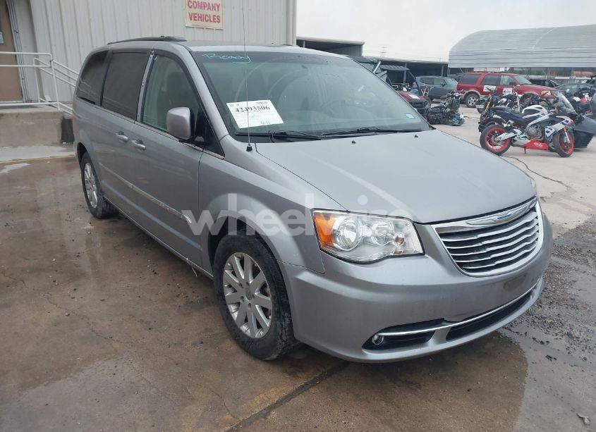 2015 Chrysler Town & COUNTRY TOURING (VIN 2C4RC1BG0FR595249) main photo