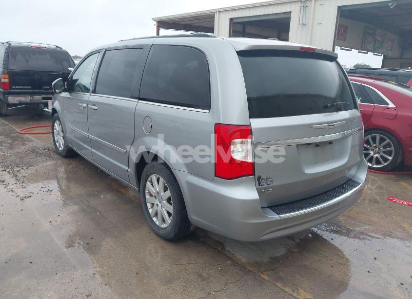 Photo 3 of 2015 Chrysler Town & COUNTRY TOURING (VIN 2C4RC1BG0FR595249)
