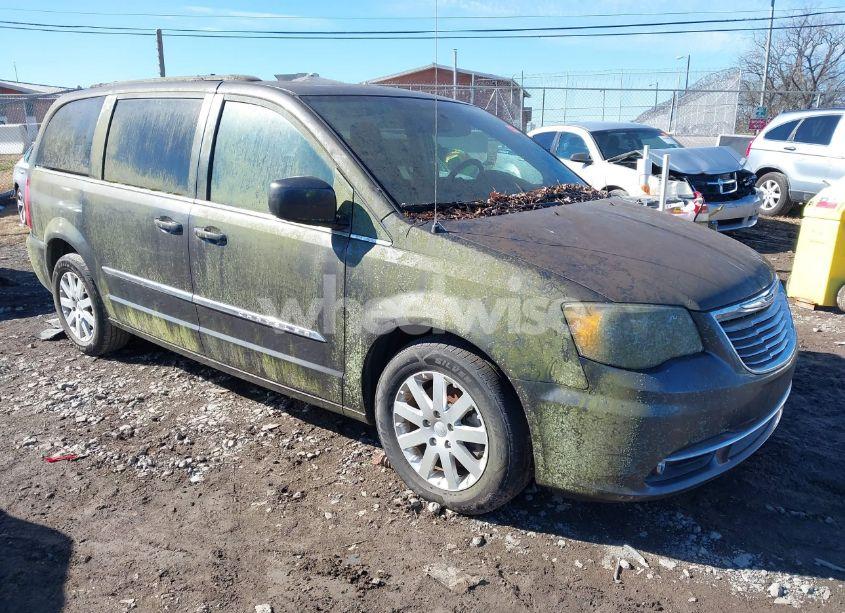 2015 Chrysler Town & COUNTRY TOURING (VIN 2C4RC1BG0FR626242) main photo