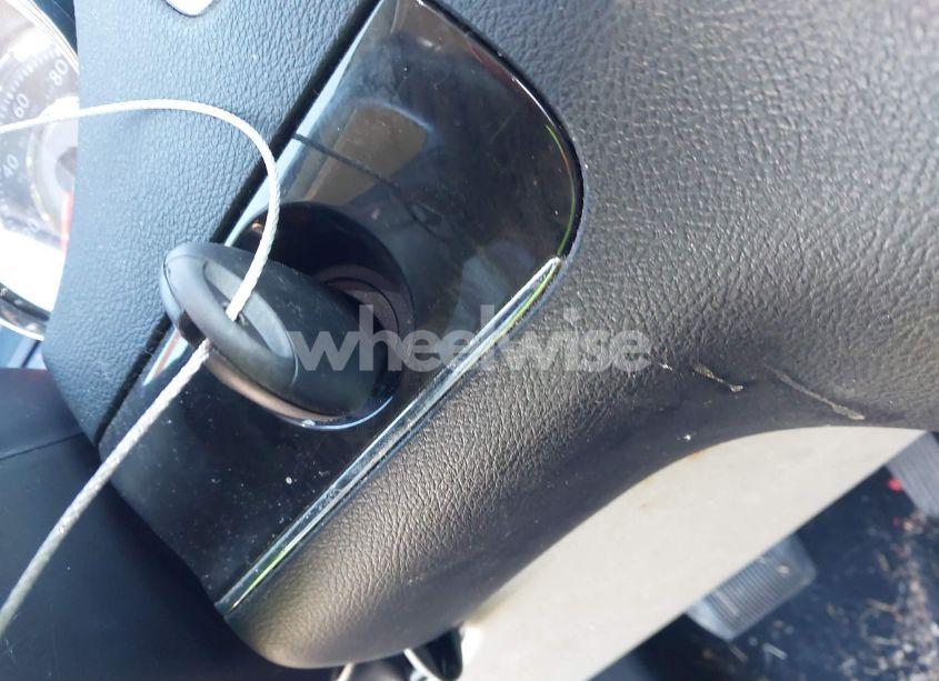 Photo 11 of 2015 Chrysler Town & COUNTRY TOURING (VIN 2C4RC1BG0FR626242)