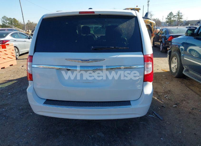 Photo 16 of 2015 Chrysler Town & COUNTRY TOURING (VIN 2C4RC1BG0FR715342)