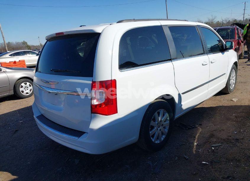 Photo 4 of 2015 Chrysler Town & COUNTRY TOURING (VIN 2C4RC1BG0FR715342)