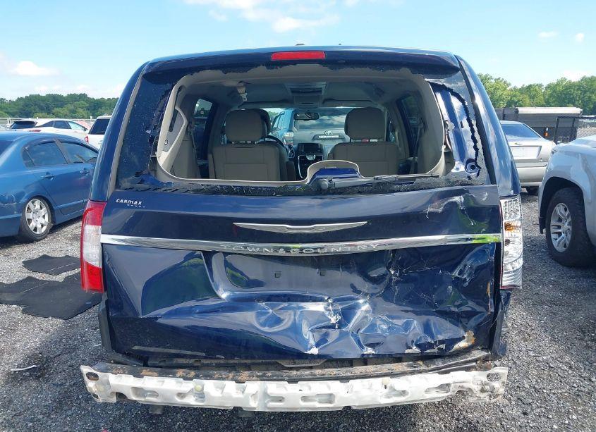 Photo 16 of 2015 Chrysler Town & COUNTRY TOURING (VIN 2C4RC1BG0FR741052)